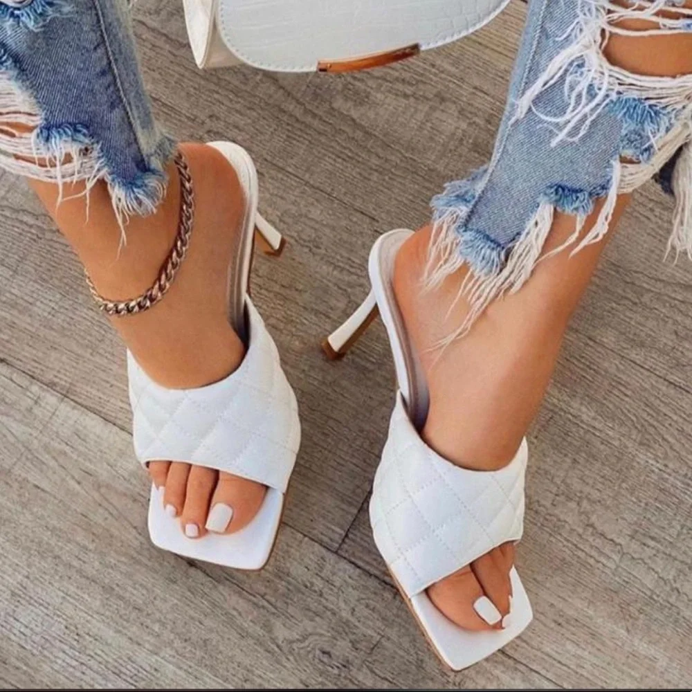 White Quilted High Heels - Picture 2 of 8